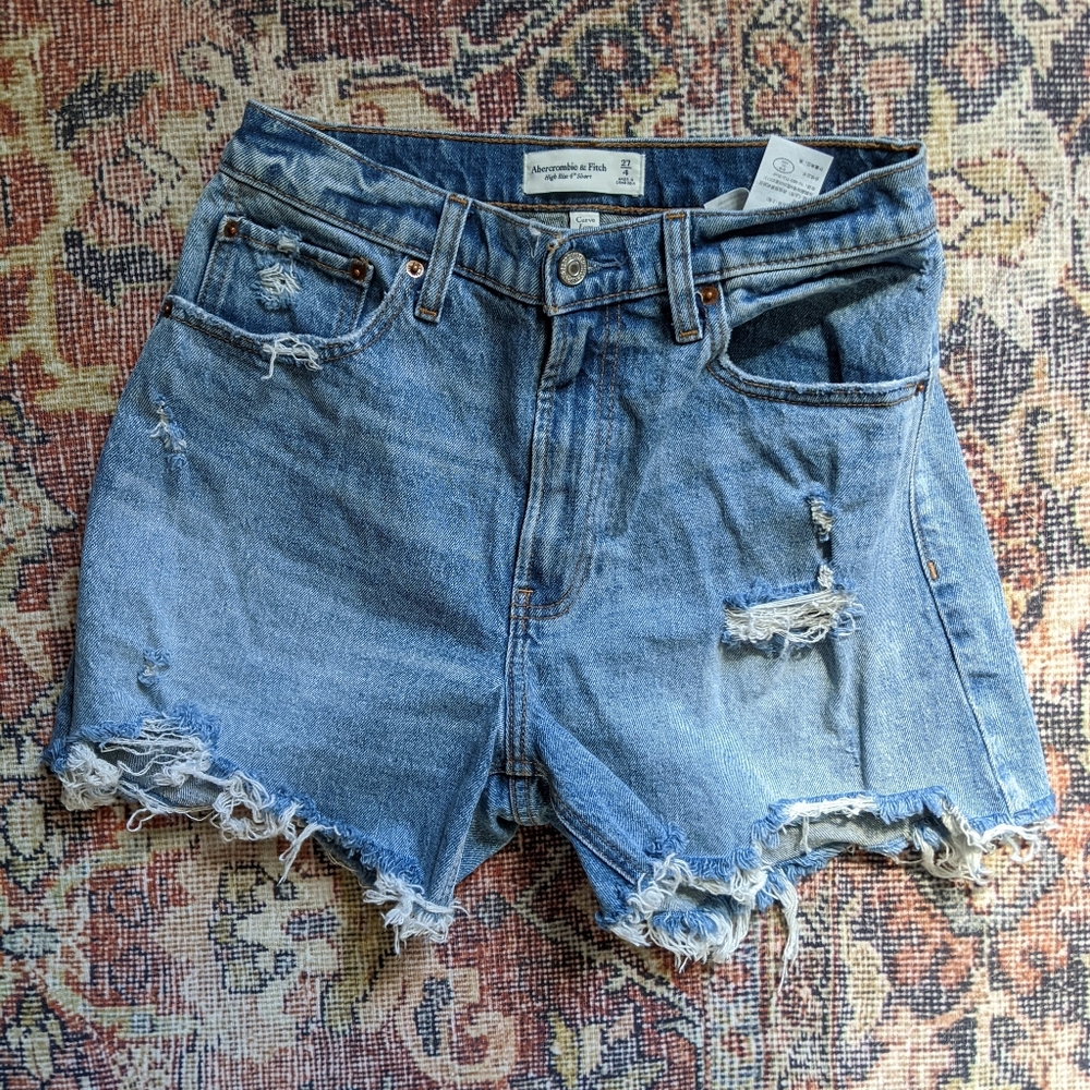 Abercrombie High Rise 4" Shorts Curve Love